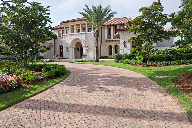 Best Professional Driveway Pavers  in Parlier, CA
